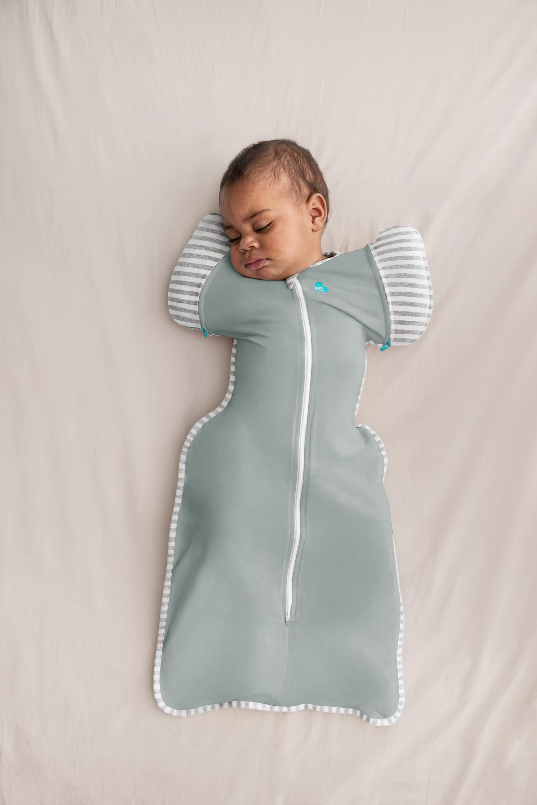 Love to Dream Swaddle Up Transition Swaddle, Patented Zip-Off Wings, Gently Help Baby Transition from Being Swaddled to Arms Free When Showing Signs of Rolling, 1.0 TOG, 13-19 lbs, Gray