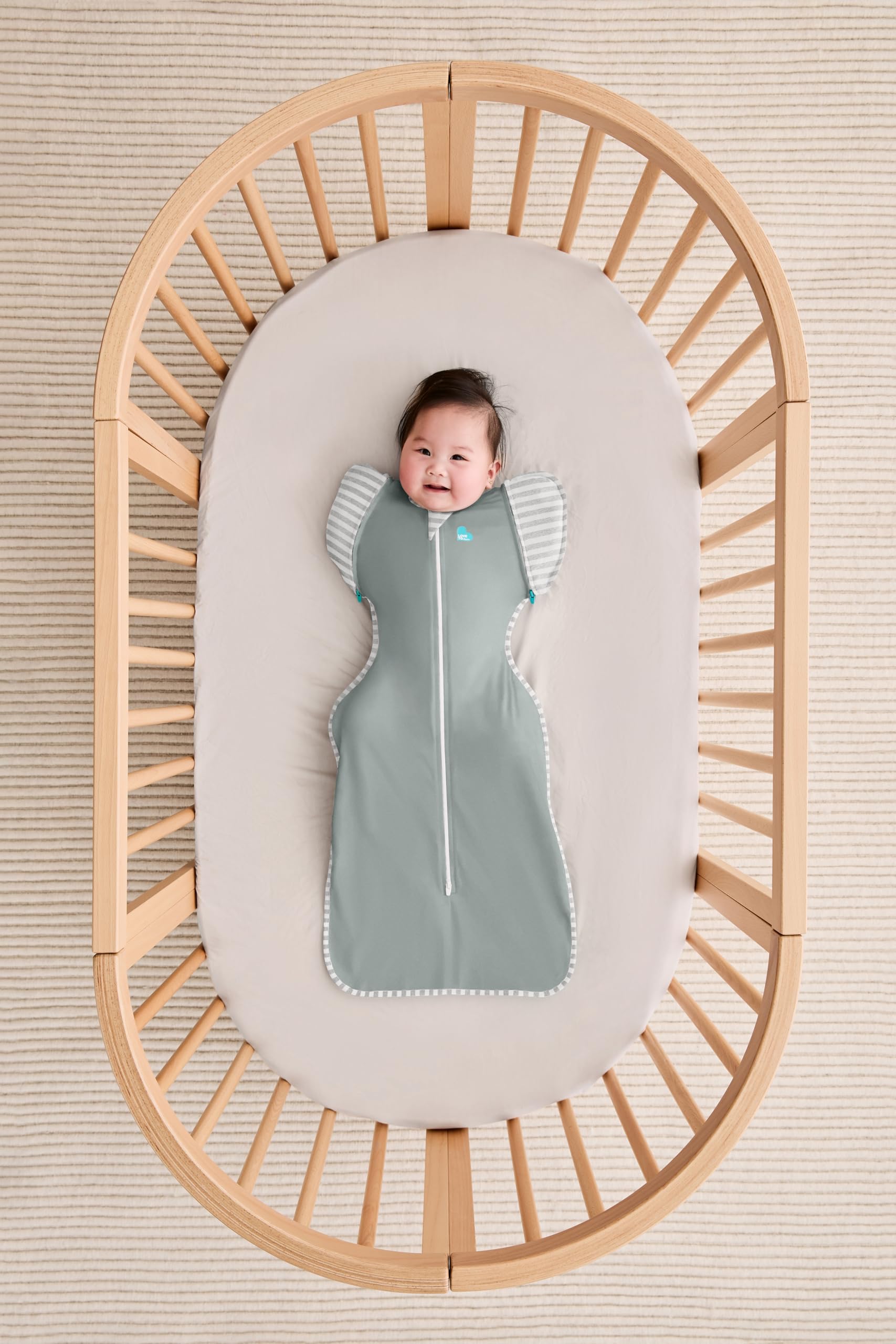 Love to Dream Swaddle Up Transition Swaddle, Patented Zip-Off Wings, Gently Help Baby Transition from Being Swaddled to Arms Free When Showing Signs of Rolling, 1.0 TOG, 13-19 lbs, Gray
